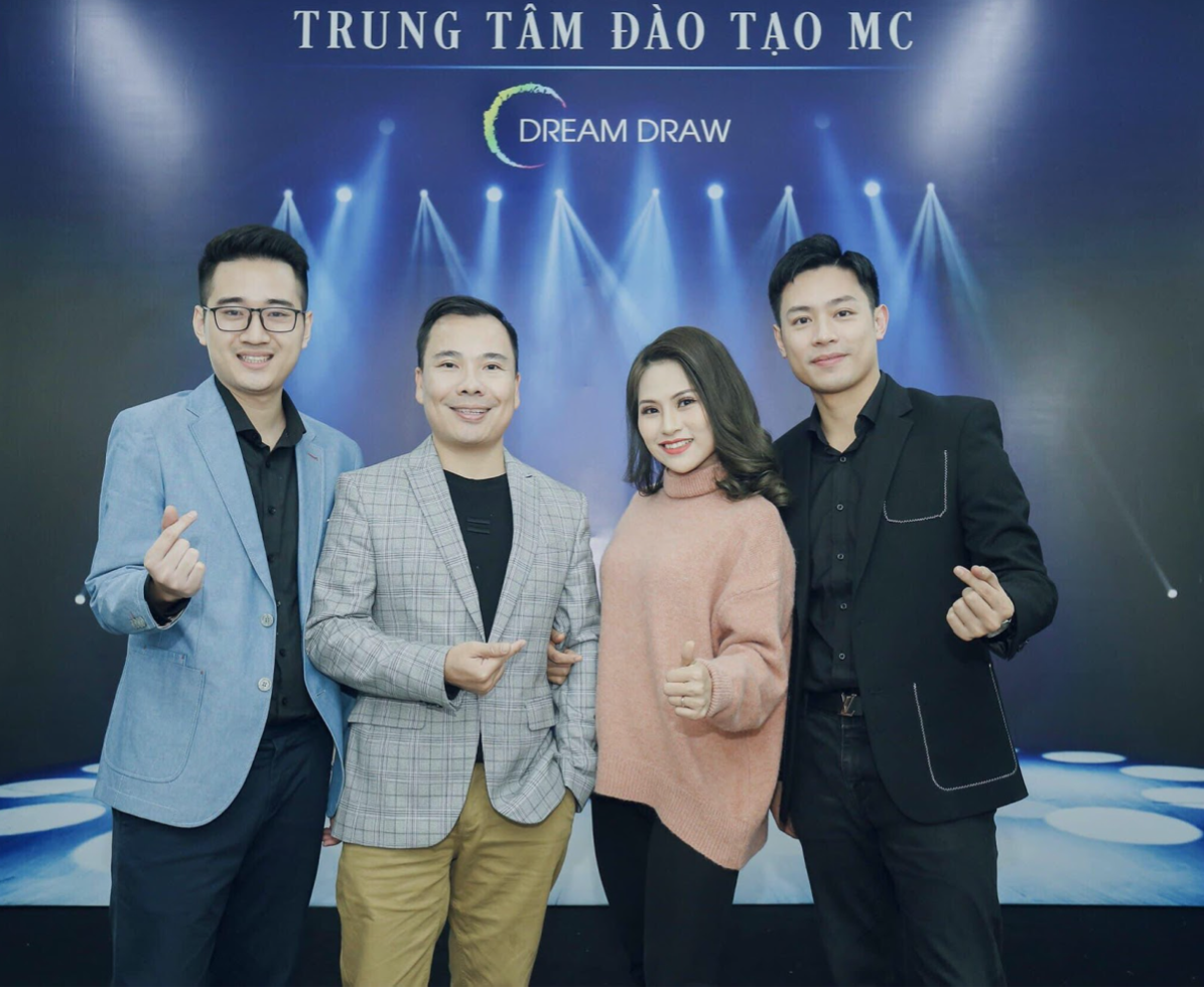MC Dương Suri: 'Bông hồng' xinh đẹp và tài năng - 4