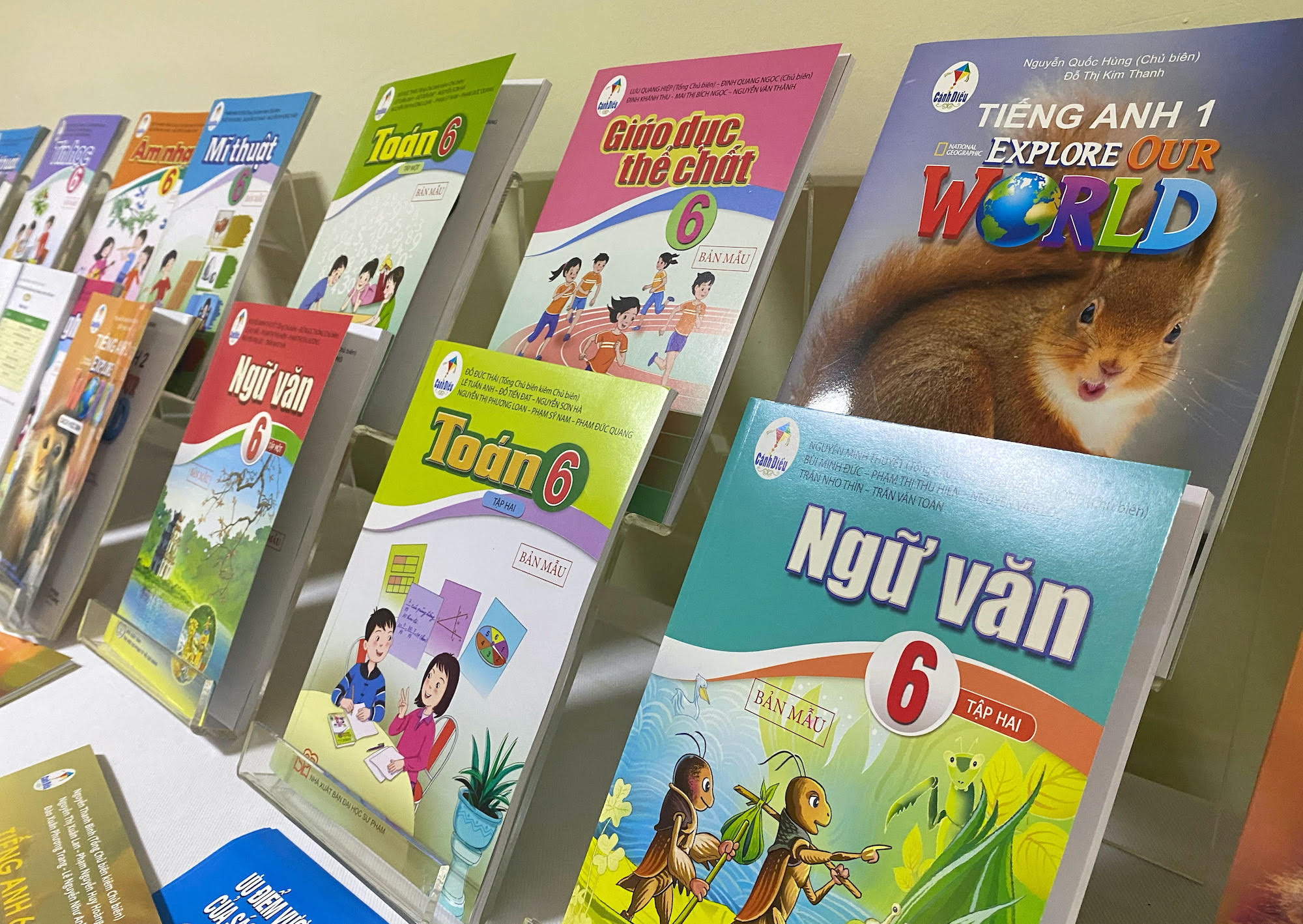 Các môn Sử, Địa, Lý, Hoá, Sinh sẽ 'biến mất' ở lớp 6 từ năm học 2021-2022 - 3