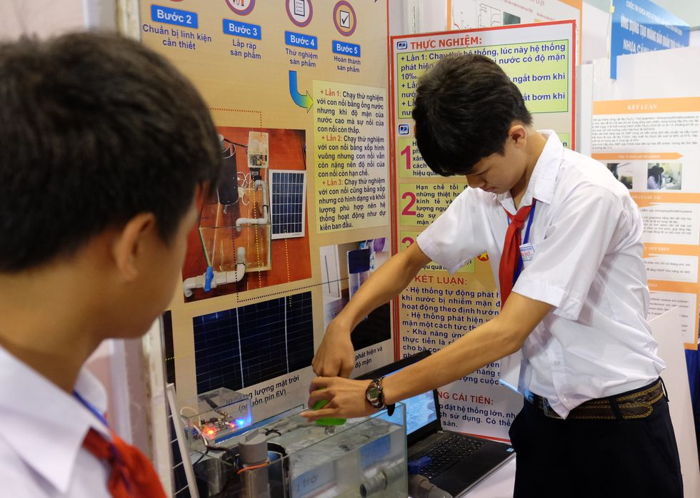 Không ưu tiên tuyển thẳng đại học, học sinh có tham gia sân chơi khoa học? - 1