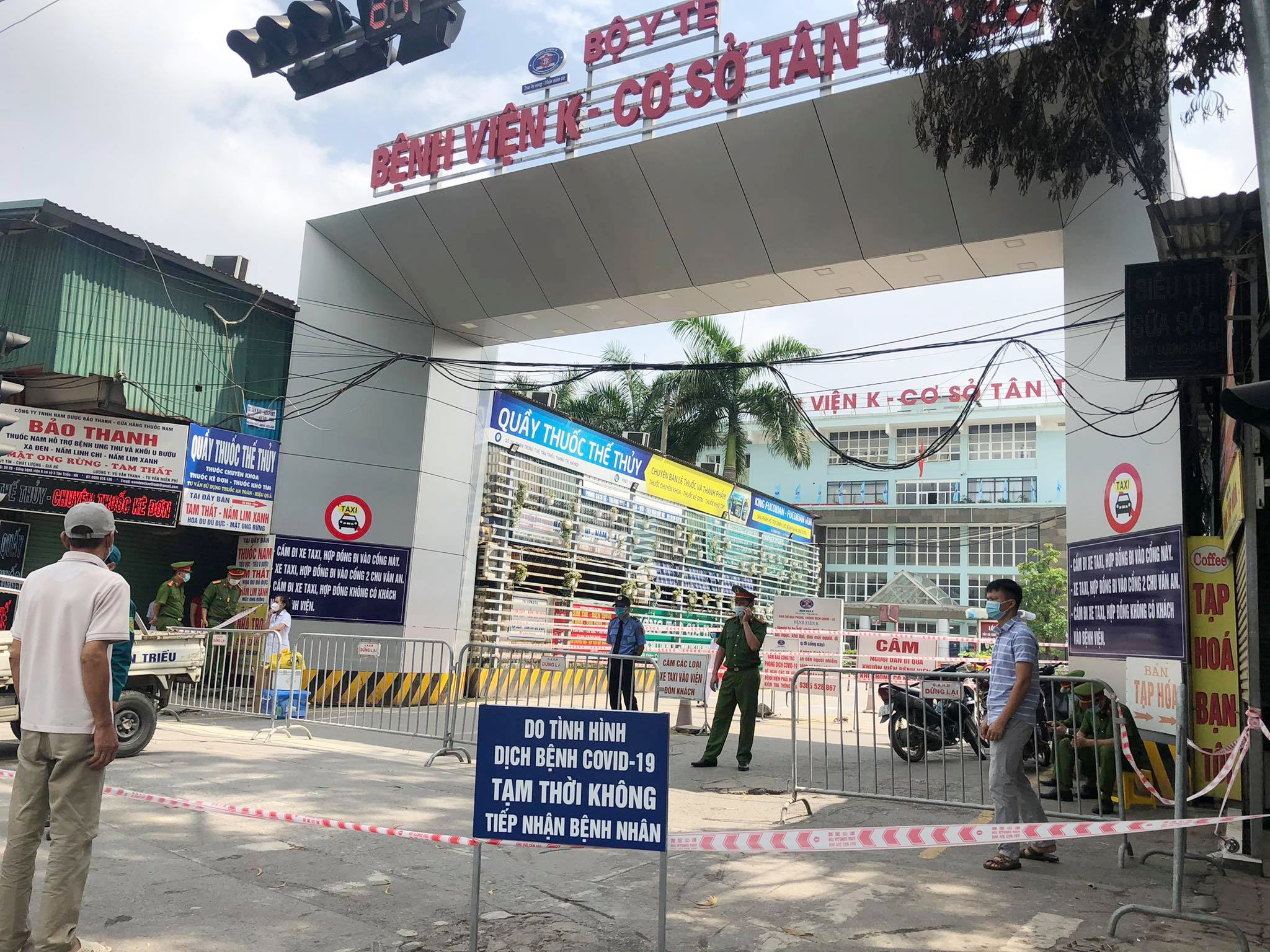 Xuất hiện 5 ổ dịch siêu lây nhiễm trong hơn 10 ngày qua - 1