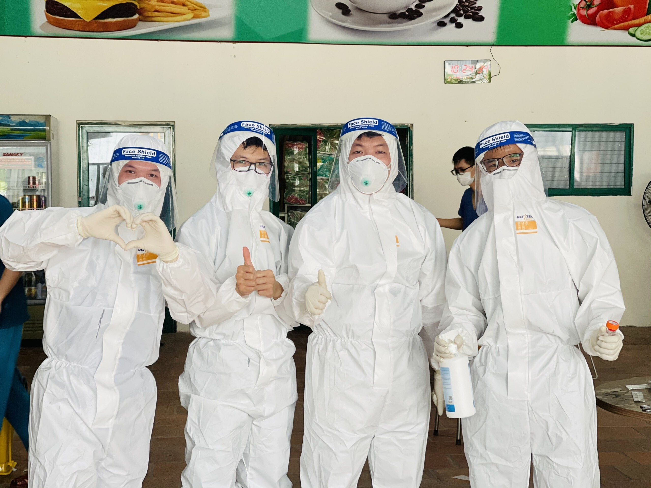 Sinh viên Quân Y hoãn thực tập, cấp tốc chi viện cho tâm dịch Bắc Giang - 6