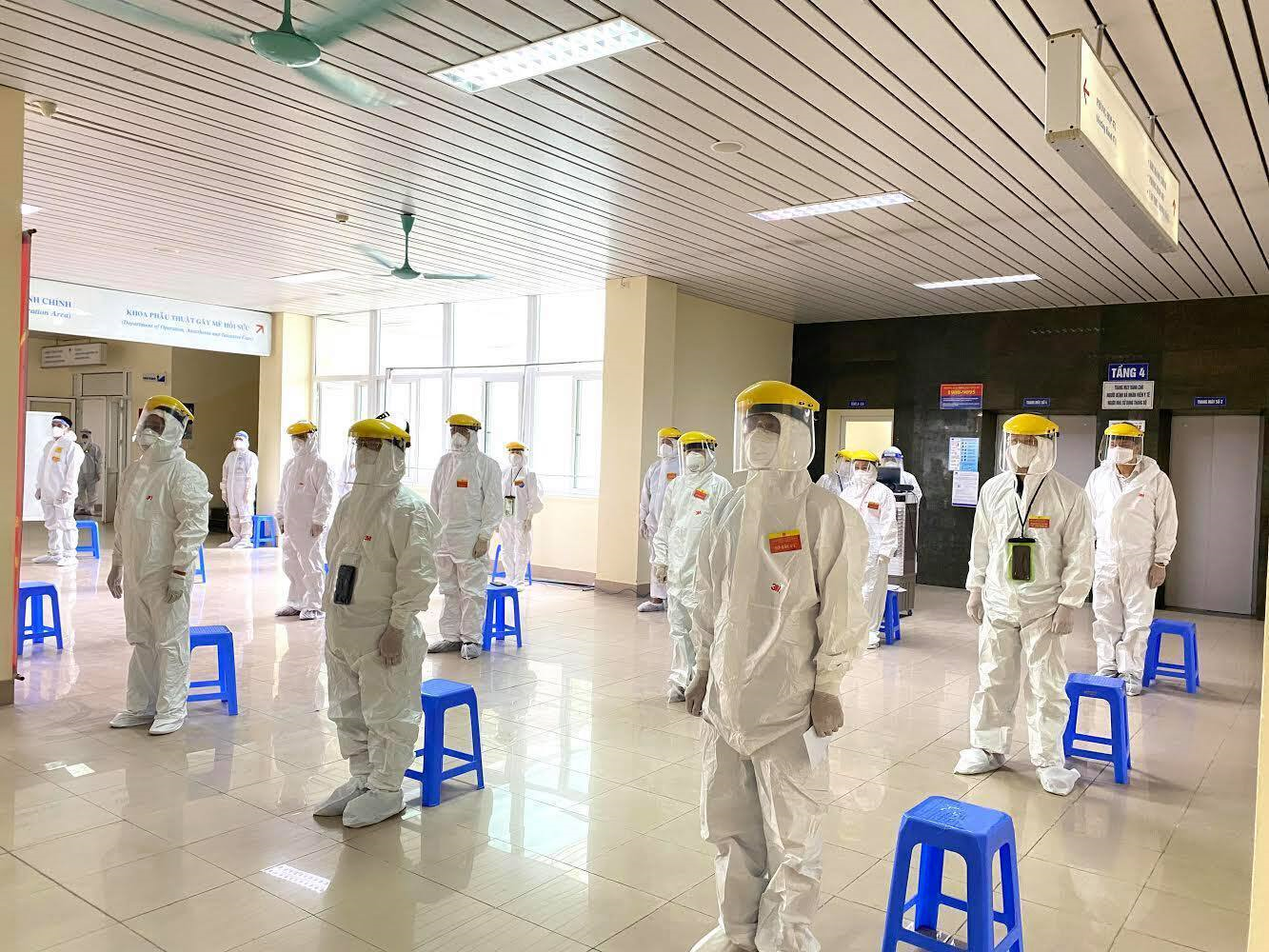 Trực tiếp: Gần 70 triệu cử tri cả nước đi bỏ phiếu bầu ĐBQH và HĐND các cấp - 23