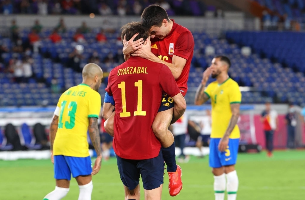 Tây Ban Nha tăng cường sức tấn công và có bàn gỡ hòa.