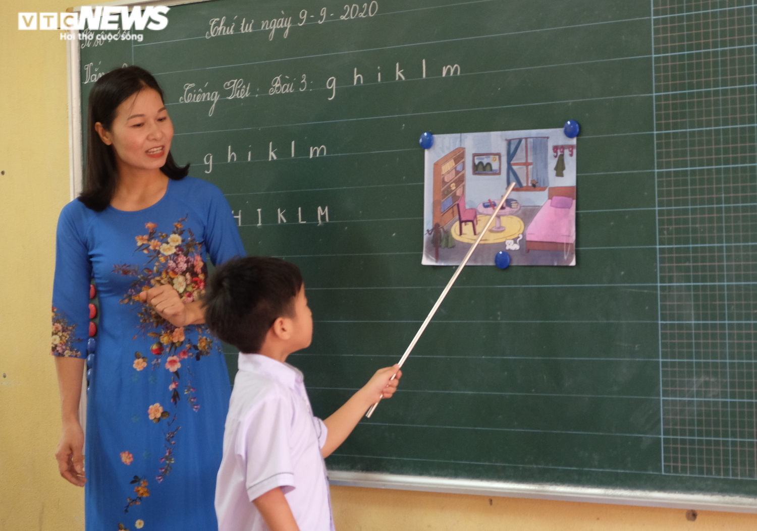 Kịp thời chỉnh sửa ‘sạn’, không làm gián đoạn việc học - 2