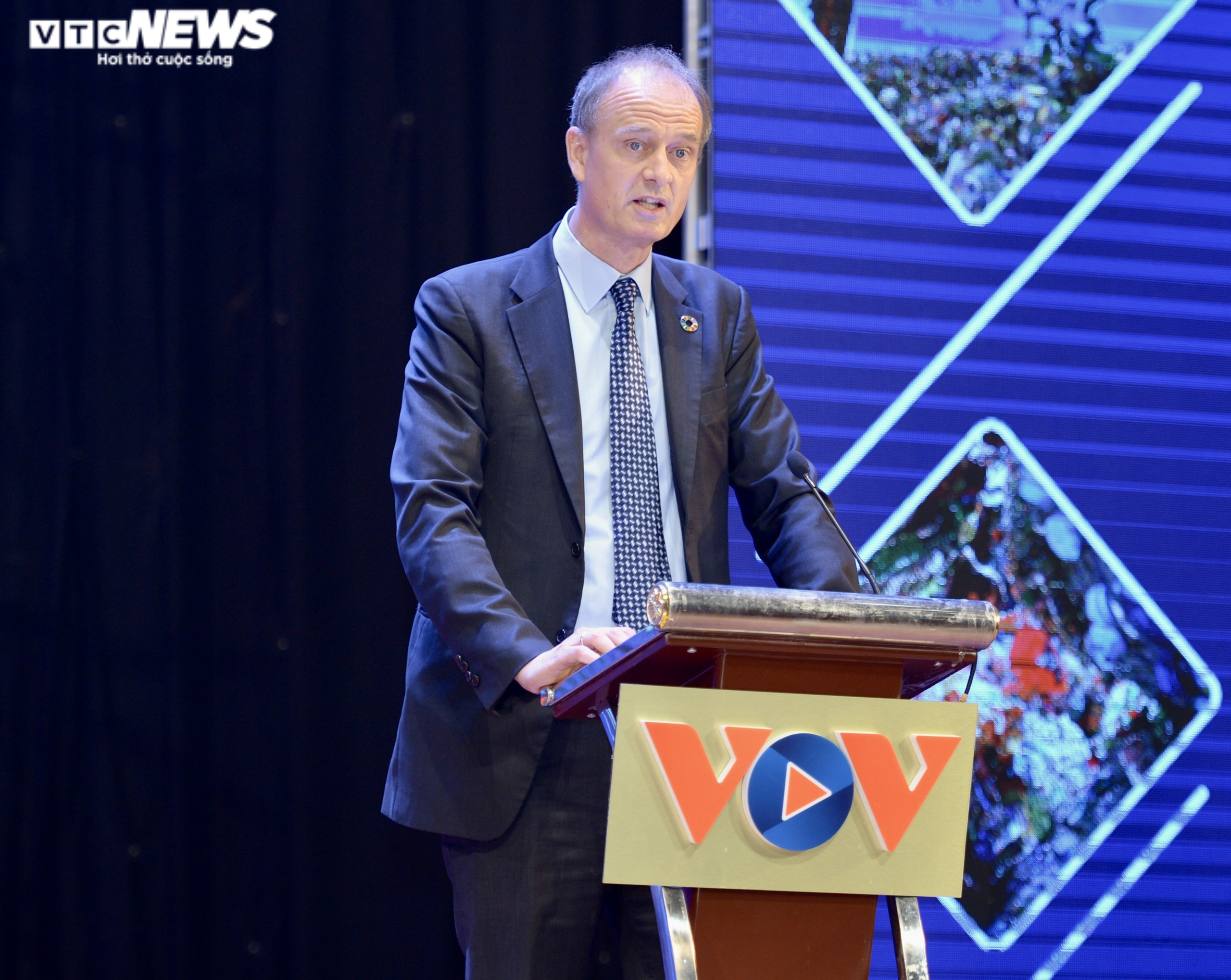 Trao giải báo chí 'Giảm ô nhiễm nhựa đại dương' năm 2021 - 4