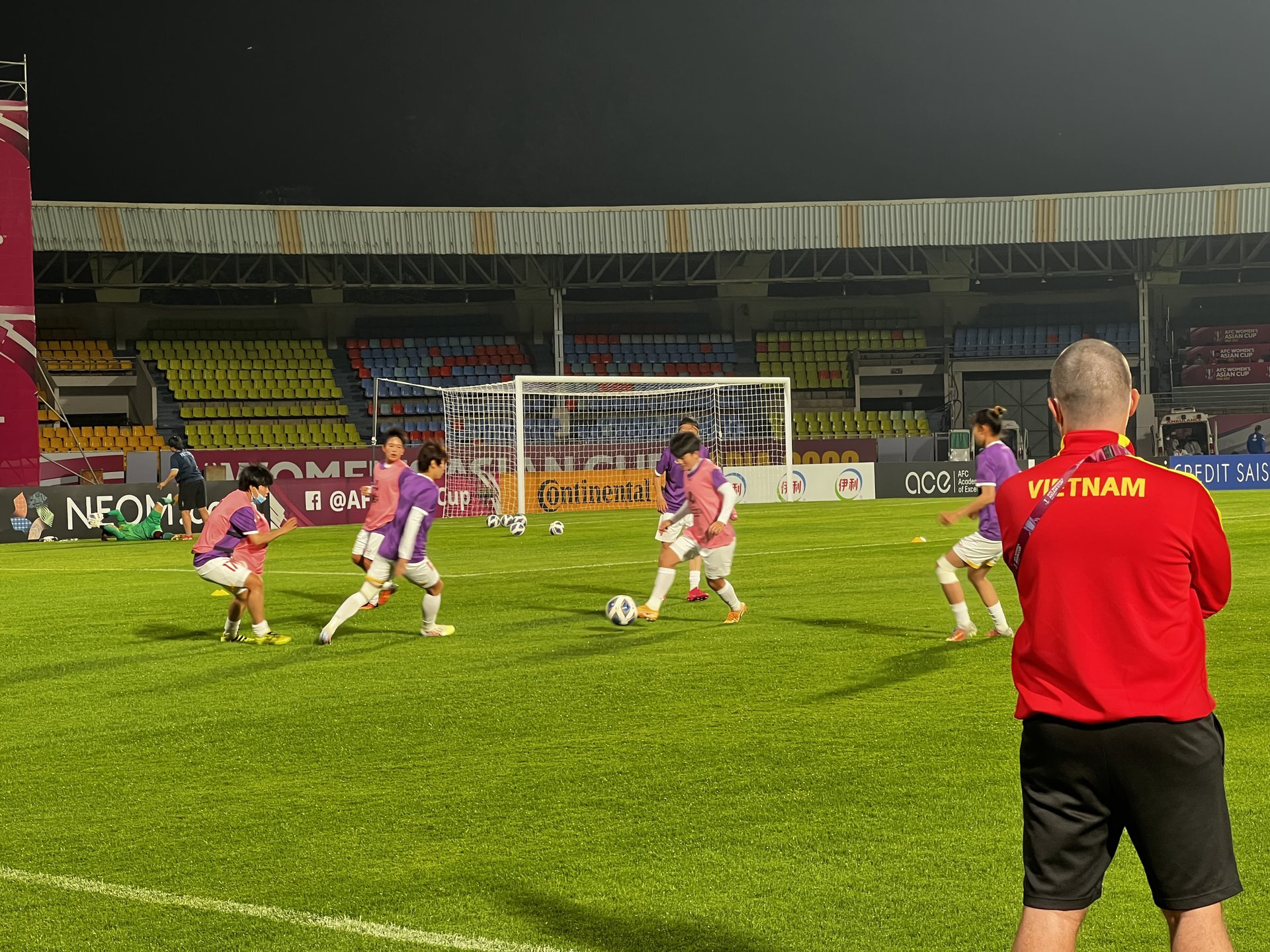 Trực tiếp bóng đá tuyển nữ Việt Nam vs Hàn Quốc: Kiên cường chiến đấu - 3