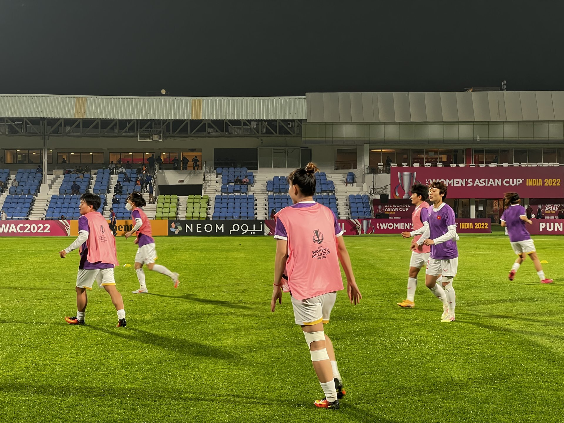 Trực tiếp bóng đá tuyển nữ Việt Nam vs Hàn Quốc: Kiên cường chiến đấu - 4