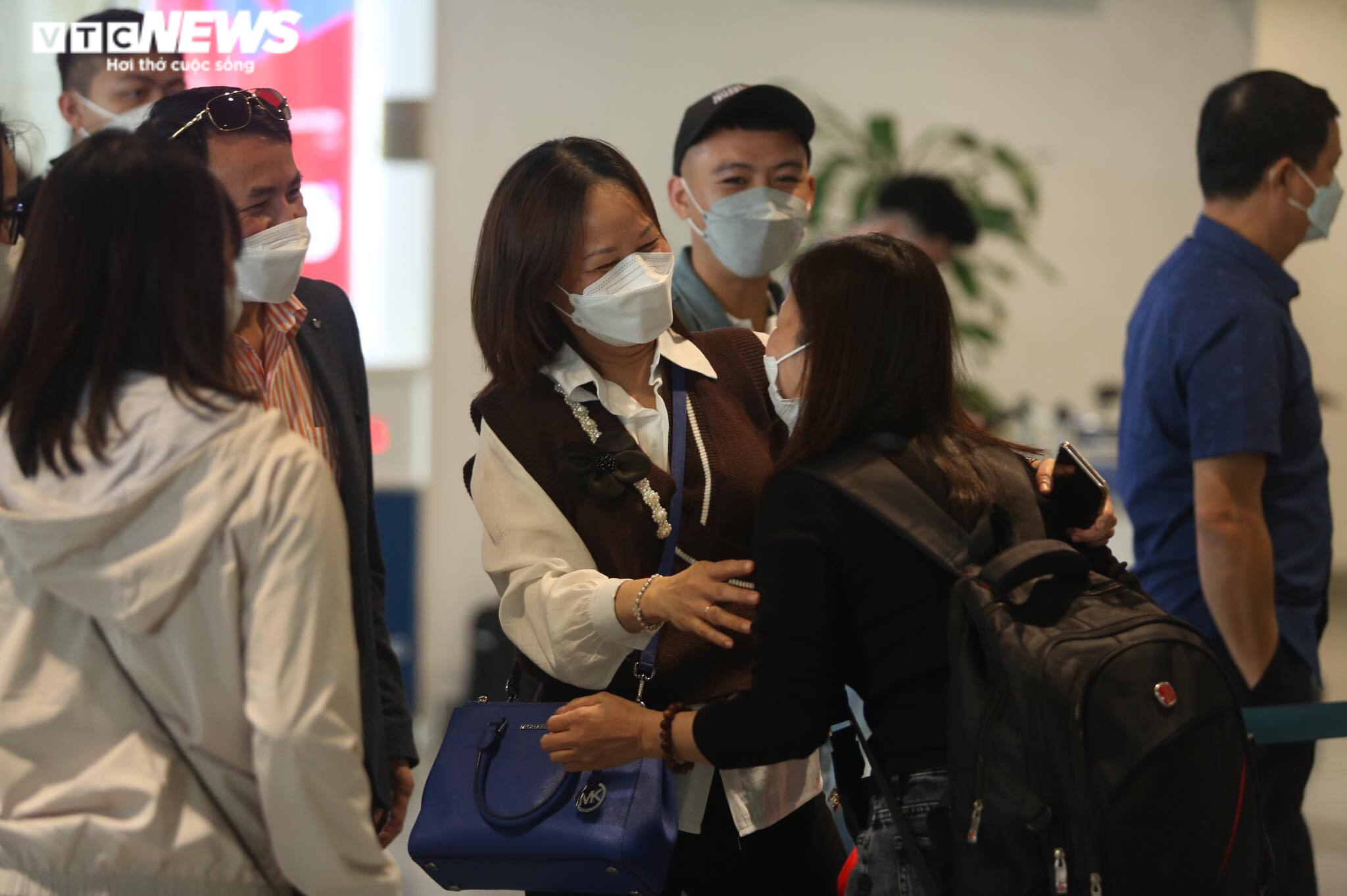 Trực tiếp: Gần 300 người Việt ở Ukraine về nước - 18