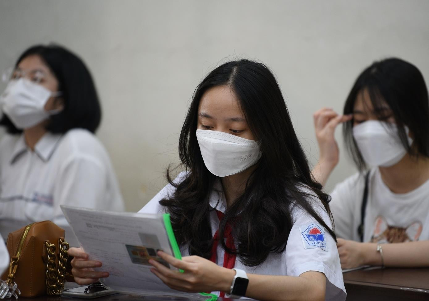 Hình ảnh ấn tượng khép lại kỳ thi lớp 10 Hà Nội với tỷ lệ chọi cao kỷ lục - 12