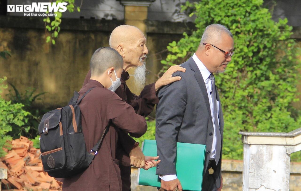 Luật sư bào chữa vụ Tịnh thất Bồng Lai bị triệu tập lần 2 nhưng không có mặt - 1