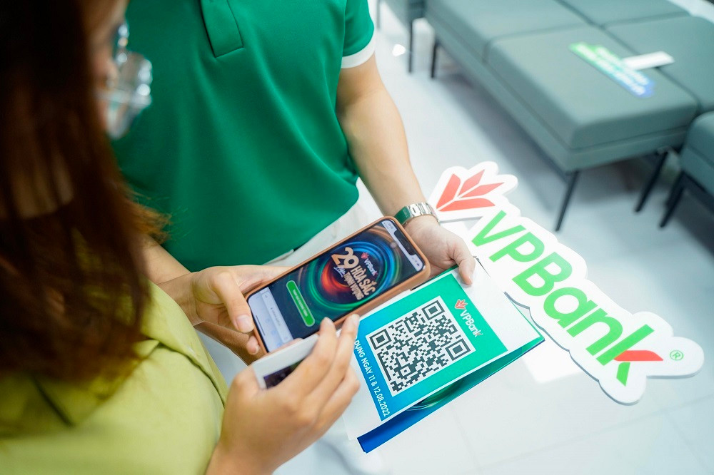 'Mục sở thị' chuyến xe 'Thịnh Vượng' của VPBank dịp sinh nhật 29 tuổi - 7