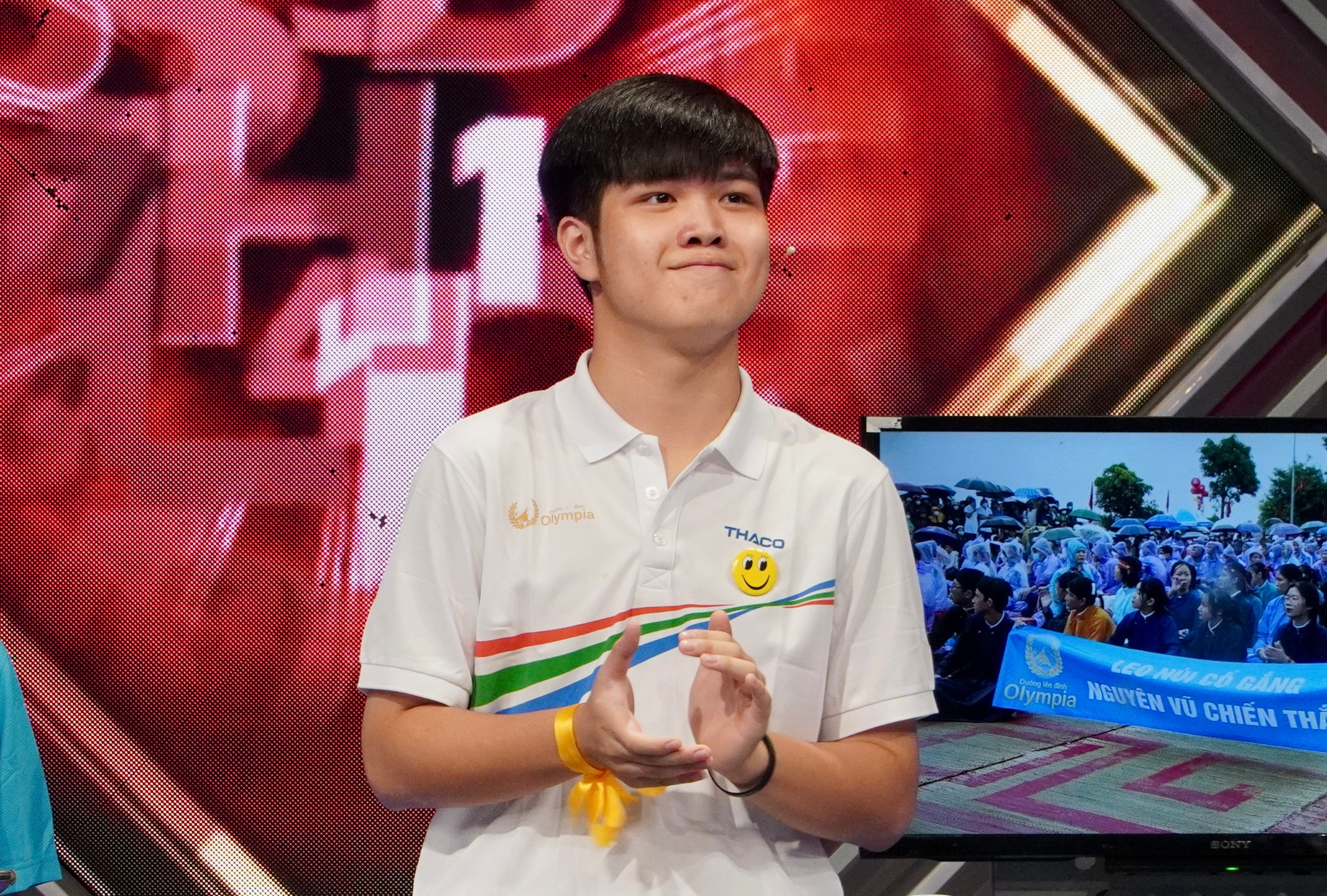 Nam sinh Thái Bình trở thành quán quân Đường lên đỉnh Olympia năm thứ 22 - 3