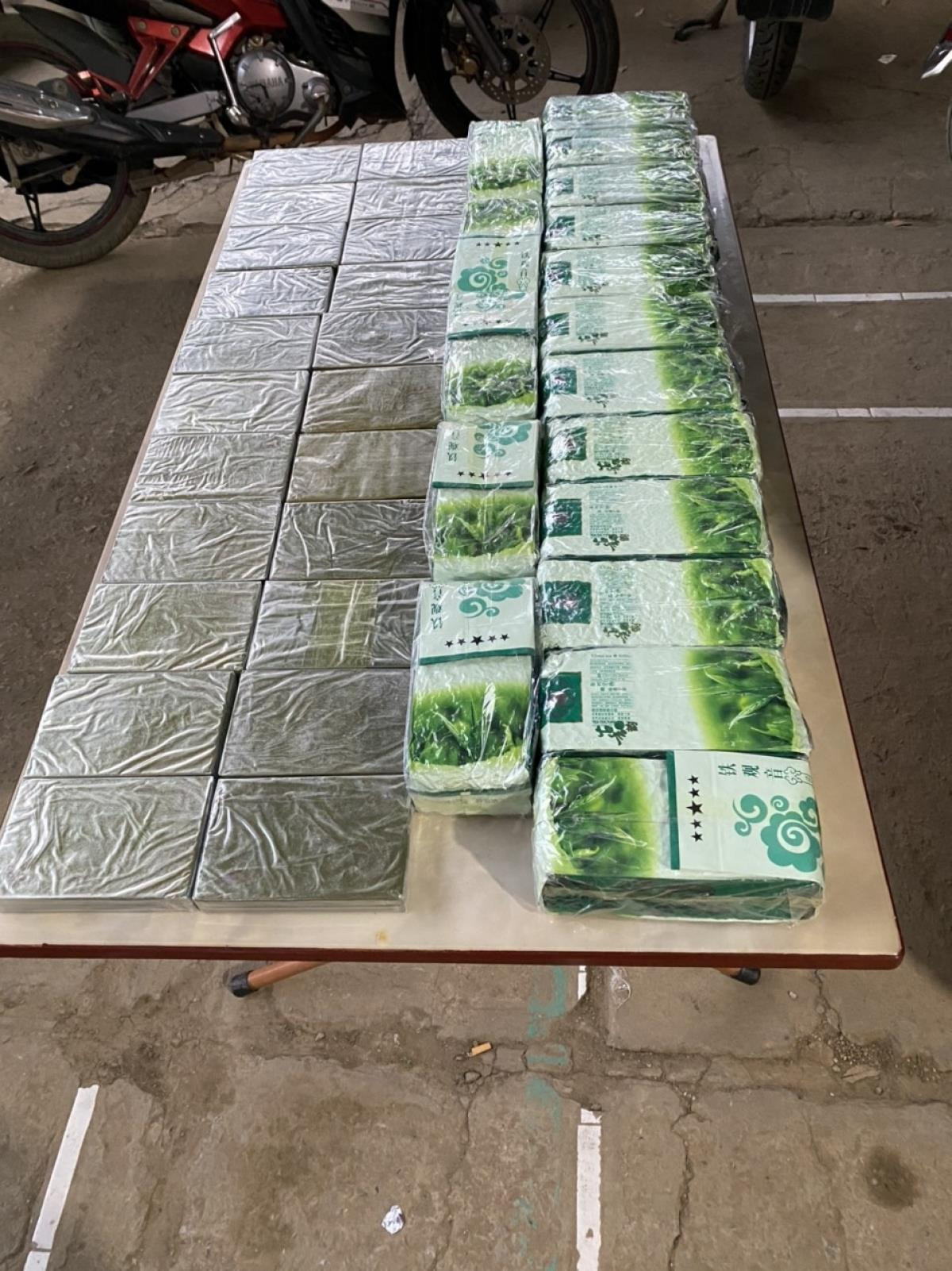 Toàn cảnh vây bắt kẻ vận chuyển ma túy bắn trả lực lượng chức năng - 6