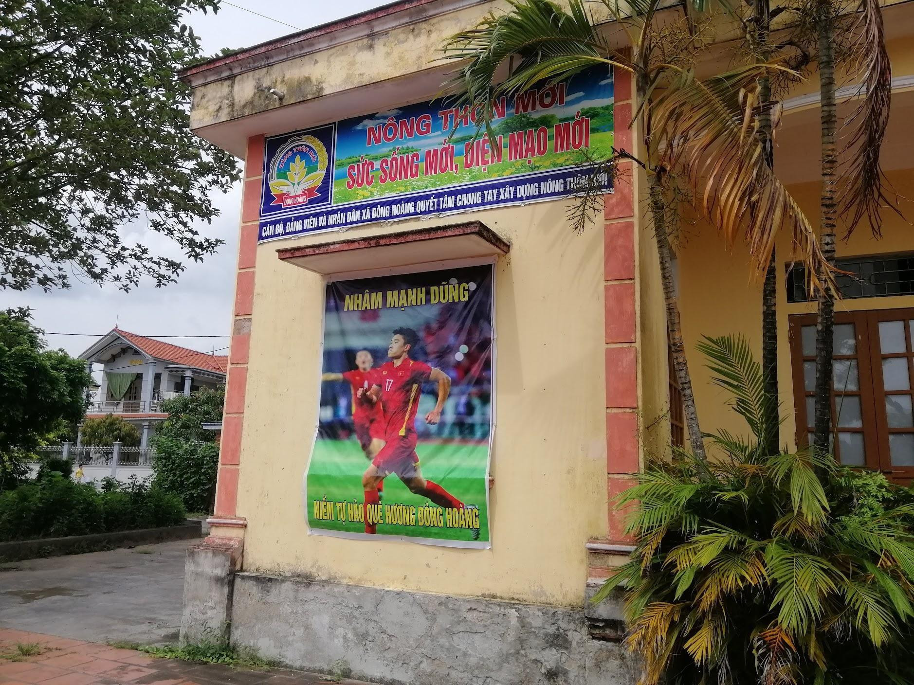 Cầu thủ Nhâm Mạnh Dũng tủi thân khi đi huấn luyện xa nhà, đêm nào cũng khóc - 3