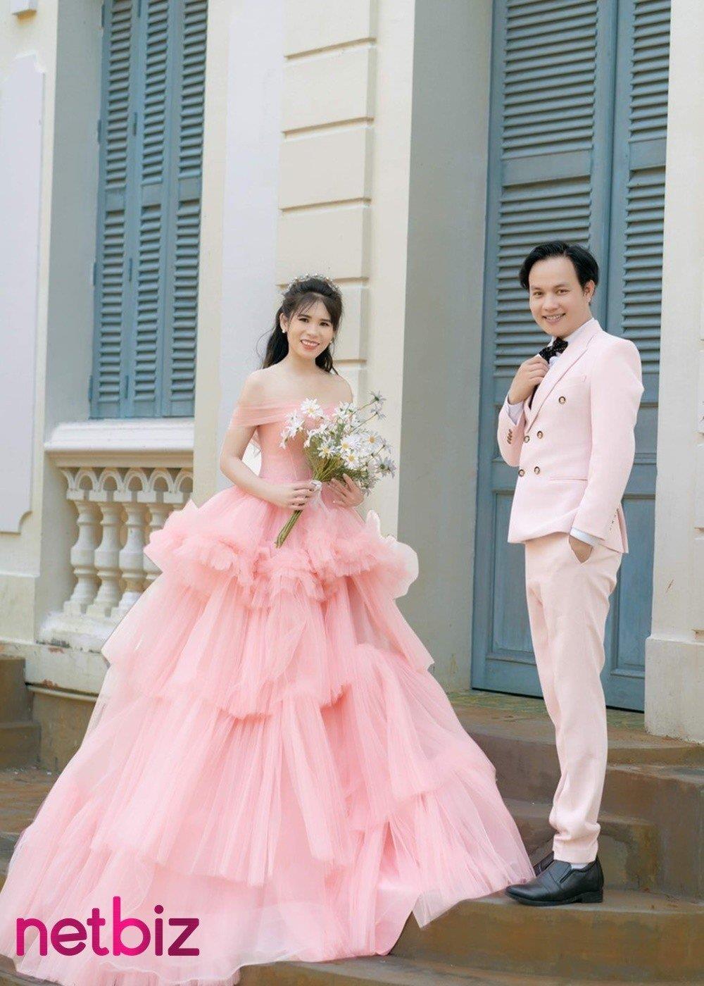 Thầy giáo tài hoa kết hôn với nữ kế toán xinh đẹp sau 6 tháng được mai mối - 3