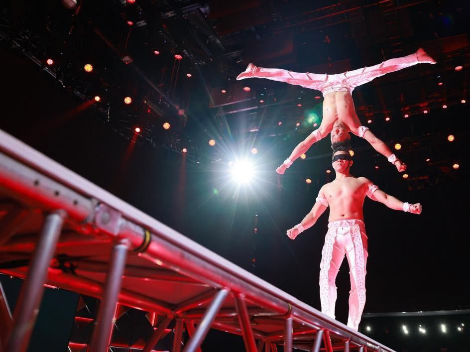 Quốc Cơ – Quốc Nghiệp xác lập kỷ lục thế giới mới theo cách đặc biệt - 2