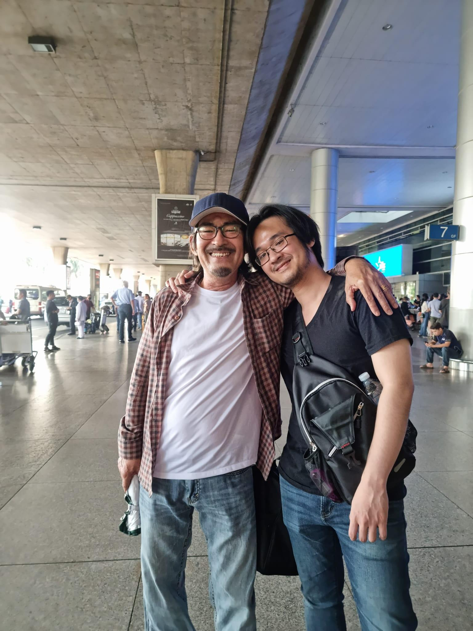 Ngân Quỳnh sum họp cùng con trai sau 12 năm xa cách, sao Việt rộn ràng chúc mừng - 2