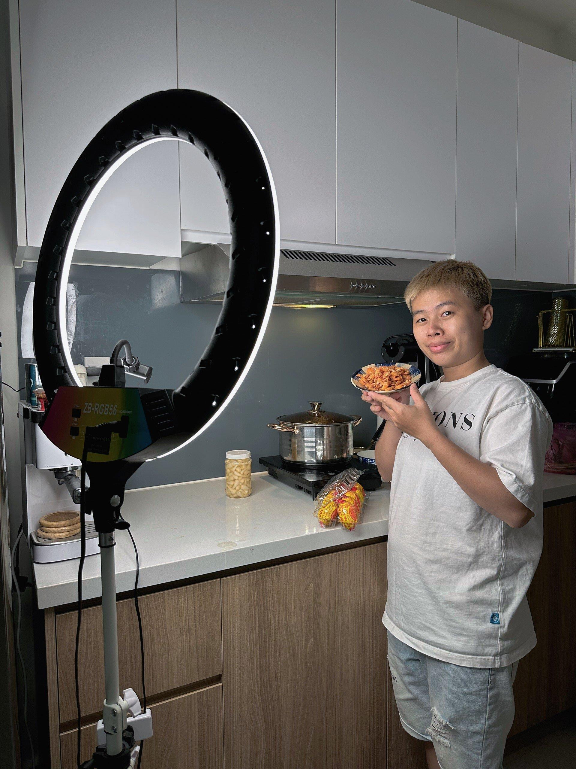 Spicy Kim: 12 tuổi nghỉ học, thành công với kênh TikTok triệu views khi 27 tuổi - 5