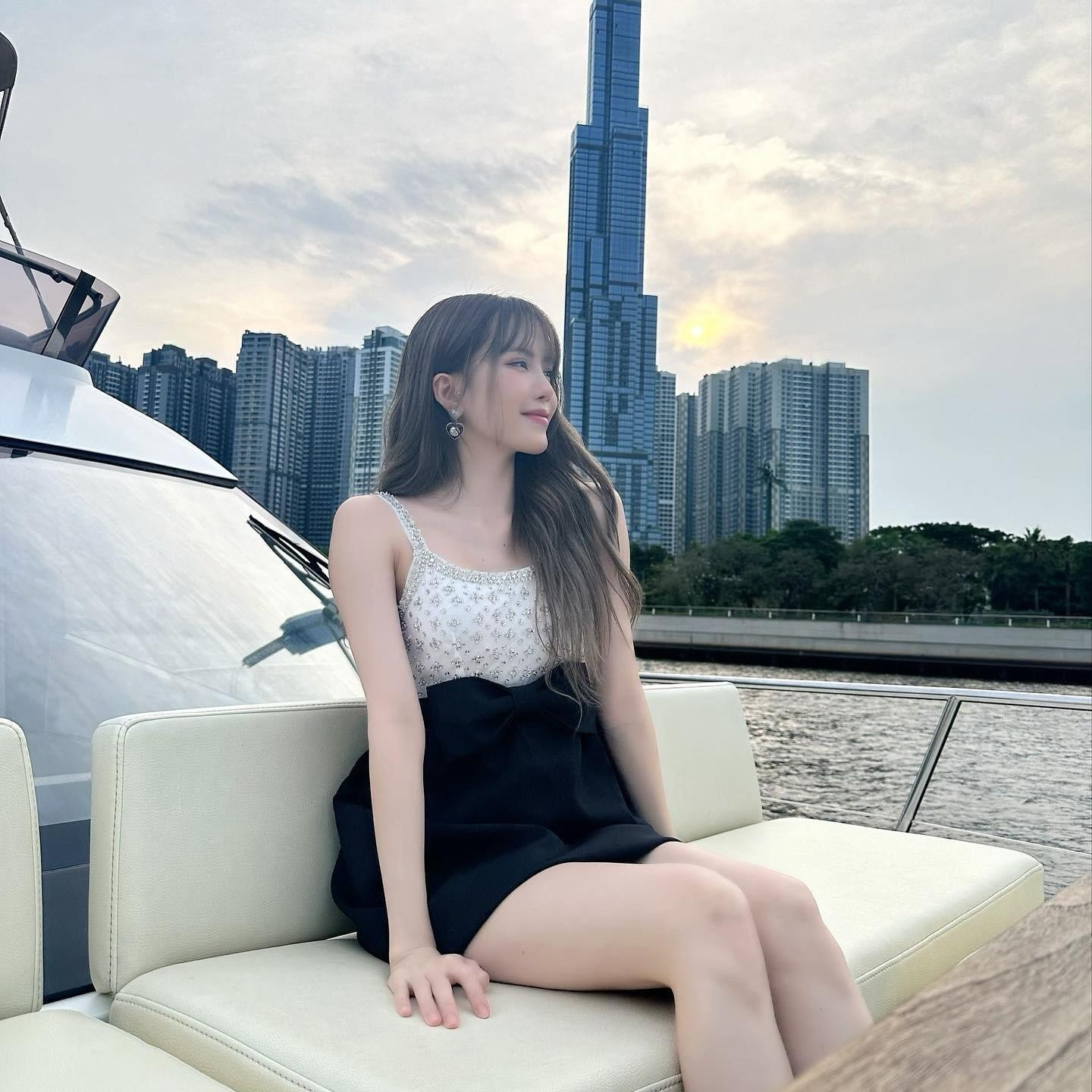 Thiều Bảo Trâm ngày càng xinh đẹp, bất ngờ bật mí về gu người yêu lý tưởng - 1