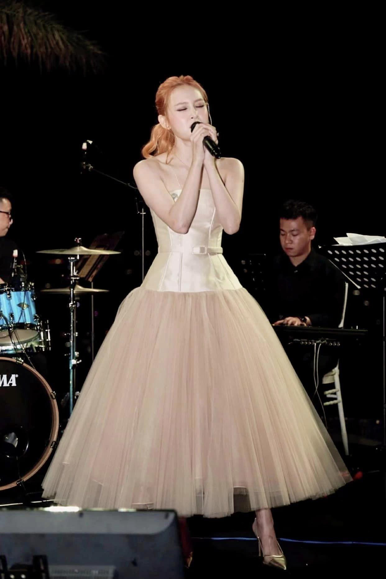 Sau loạt động thái lạ, Hiền Hồ tái xuất với sản phẩm âm nhạc mới - 3