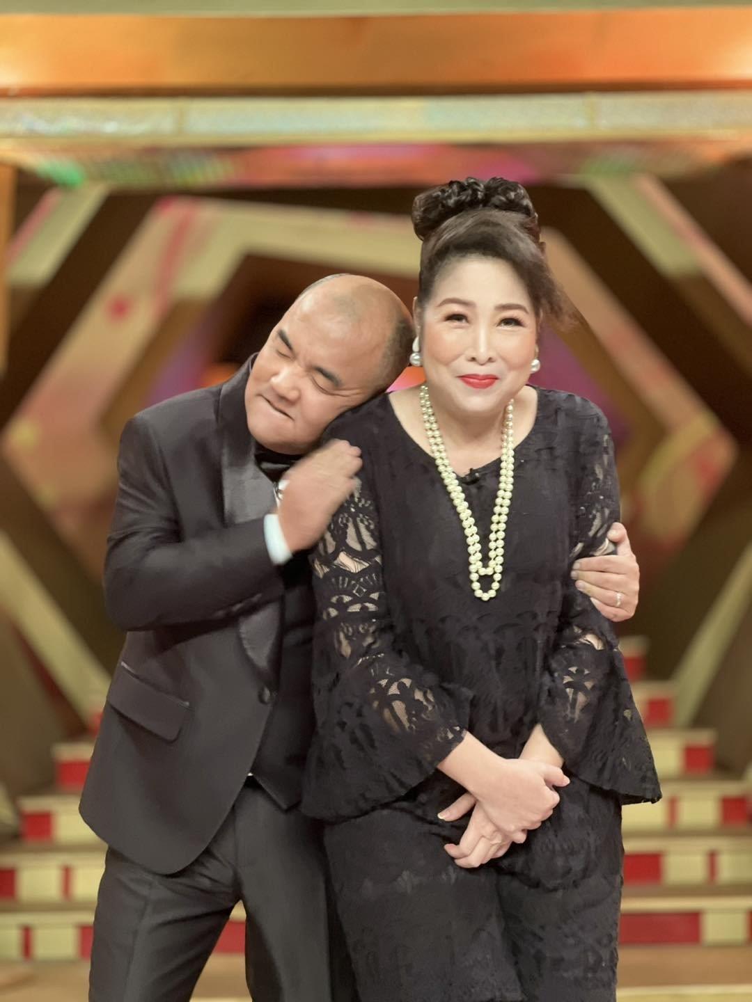 'Ông mụ' Quốc Thuận tiếp tục nhận tin vui từ cặp đôi 'Vợ chồng son' - 4