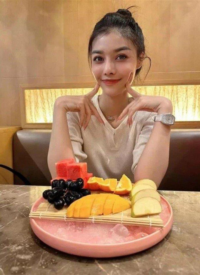 Á hậu Kiều Loan gây bất ngờ với diện mạo khác lạ, khán giả không nhận ra - 5