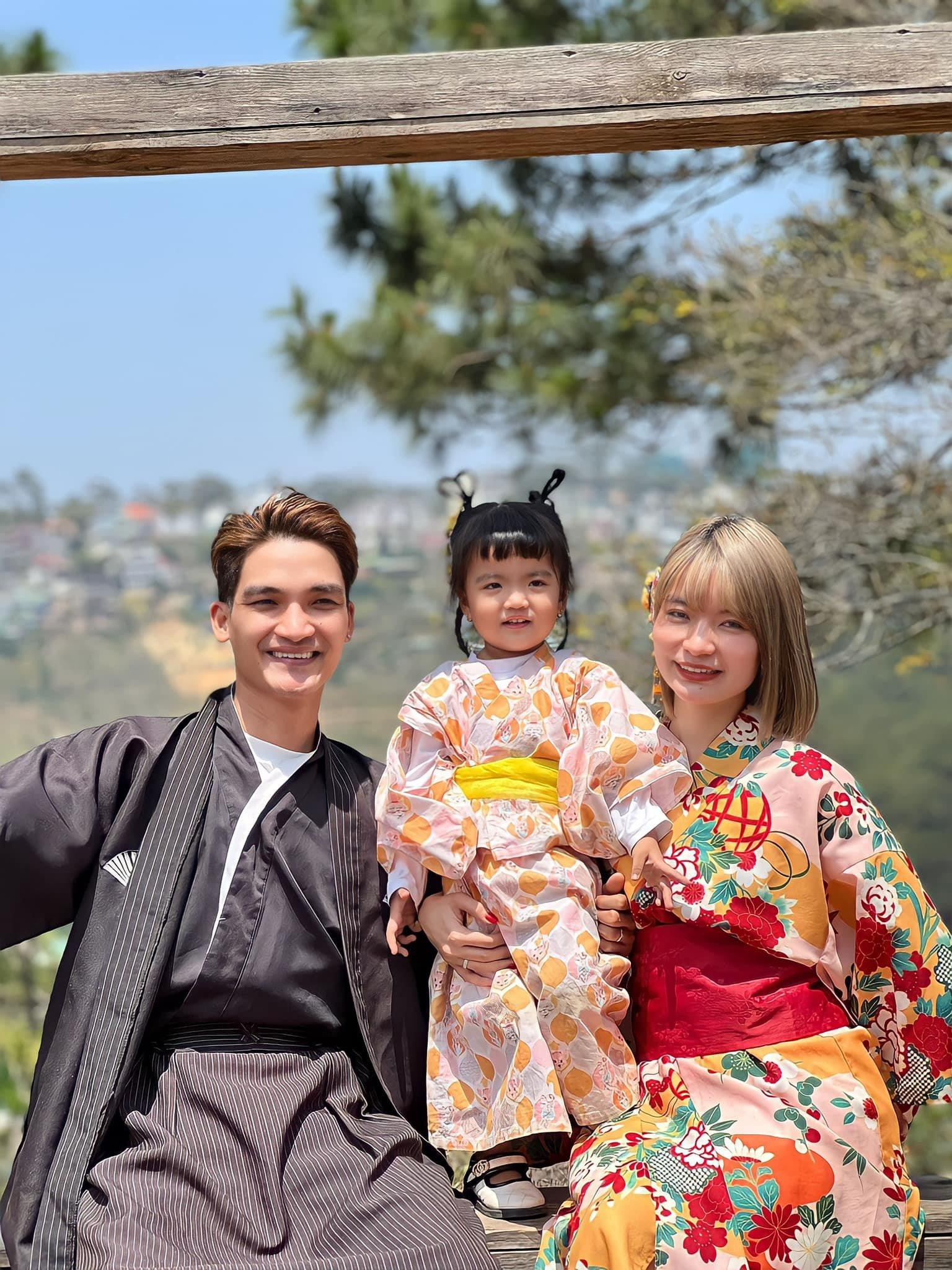 Con gái Mạc Văn Khoa chiếm spotlight khi lần đầu diện kimono - 2