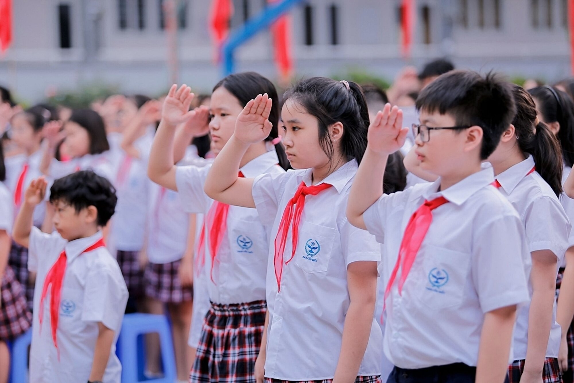 Tăng hơn 38.000 học sinh lớp 6, Hà Nội giải bài toán thiếu trường lớp thế nào? - 1