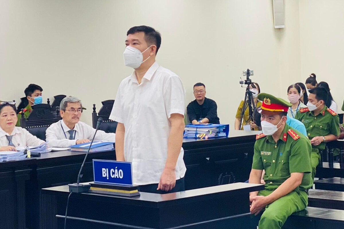 Mở phiên tòa xem xét kháng cáo kêu oan của cựu đại tá Phùng Anh Lê - 1