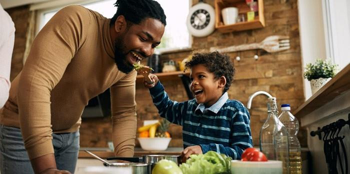 Cách phòng tránh tình trạng thừa cân béo phì ở trẻ em - 2