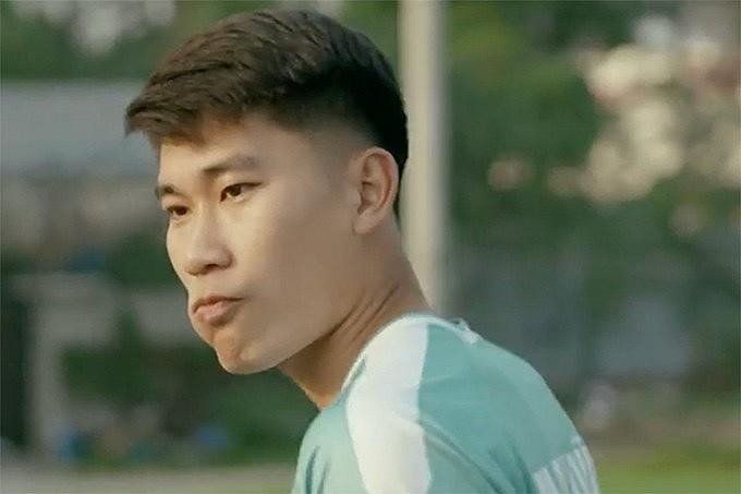 Những ngôi sao bóng đá Việt Nam nào từng 'gây bão' khi đóng phim? - 1