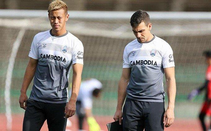 Campuchia thay thế HLV Keisuke Honda bằng ông Felix Dalmas sau SEA Games 32 - 2