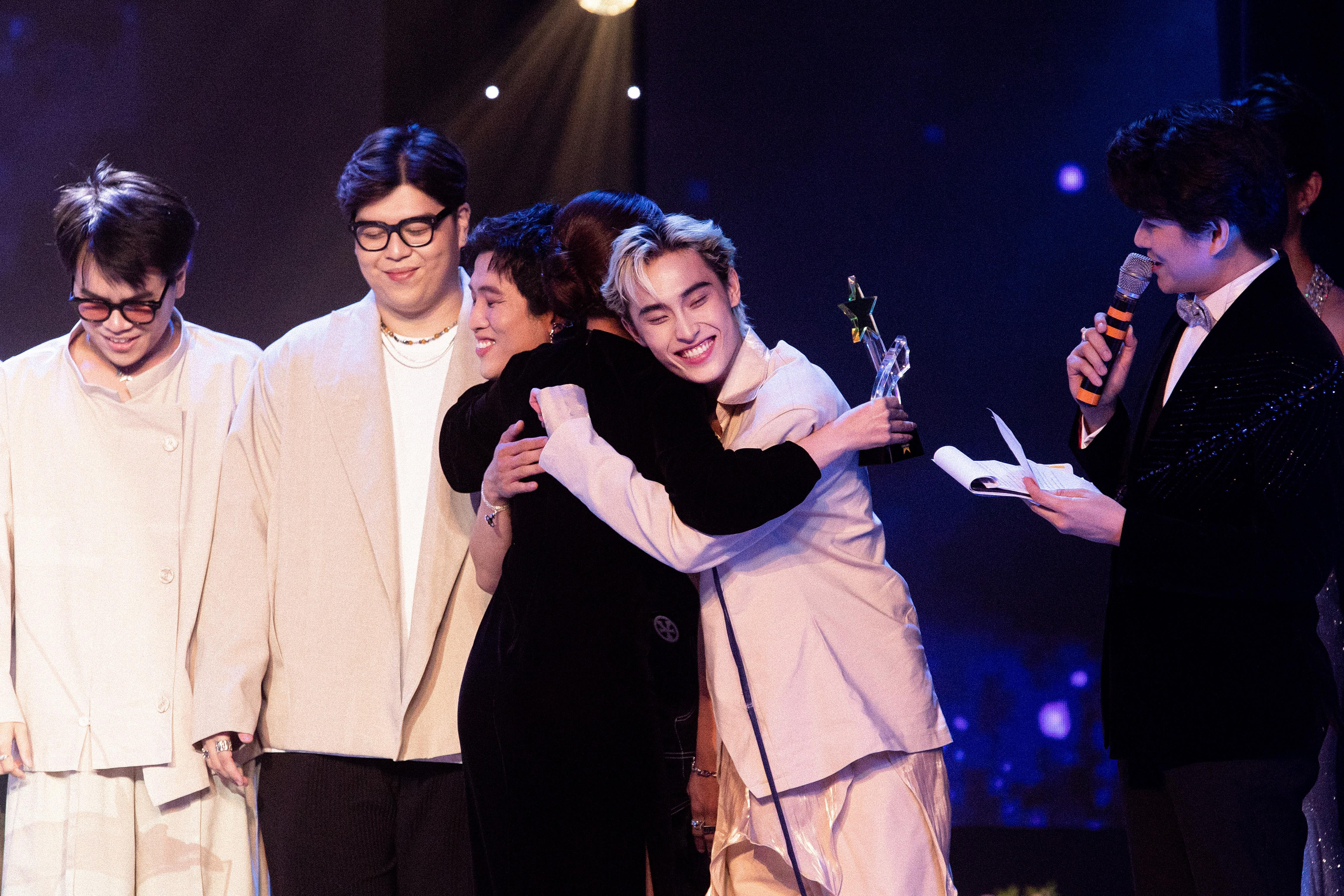 Wren Evans - tân binh genZ triển vọng cạnh tranh với Mono - 2