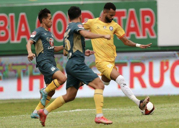 Vòng 6 V.League 2023: CLB Hoàng Anh Gia Lai bỏ lỡ cơ hội tiến vào top 4 - 3