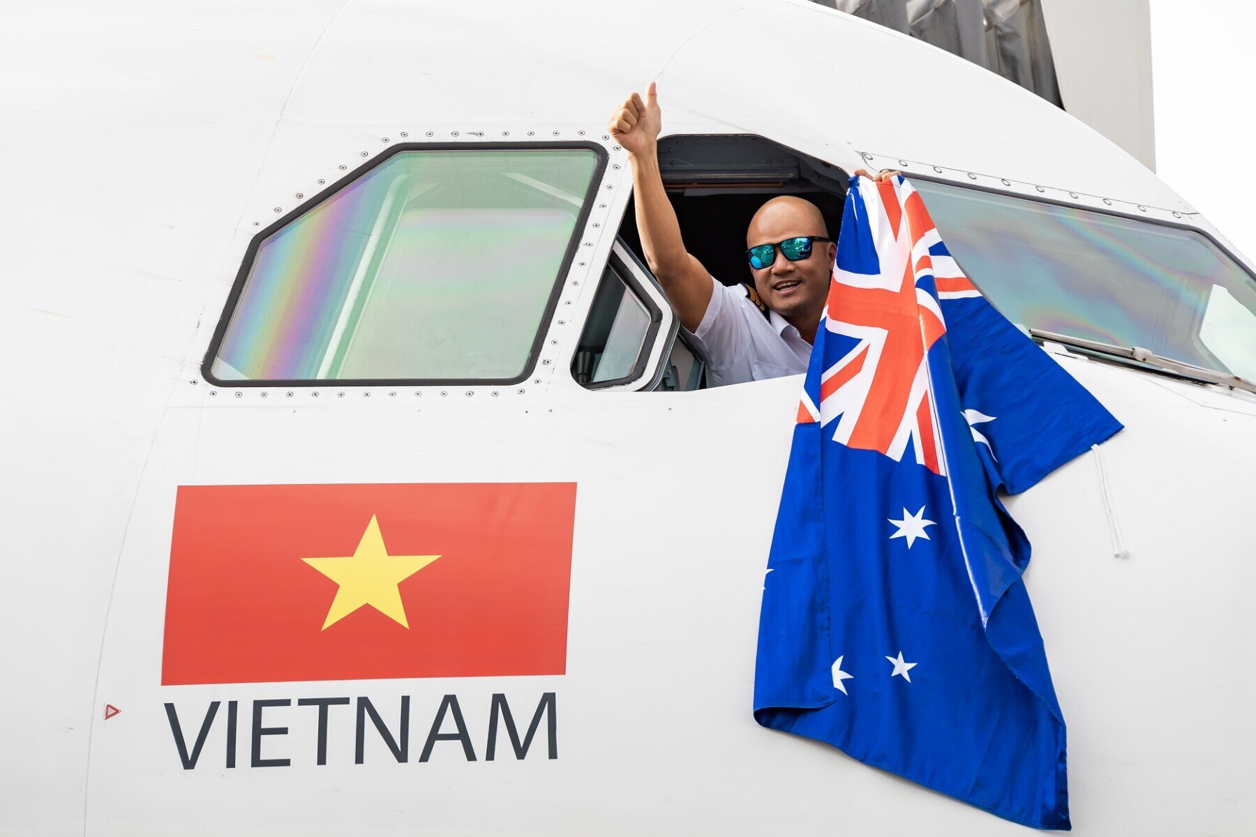 Toàn quyền Úc chúc mừng các đường bay thẳng của Vietjet đến Australia - 4