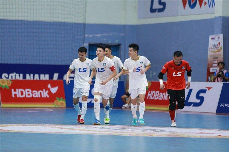 Vòng 6 Futsal HDBank VĐQG 2023: Hà Nội ôm trọn 3 điểm, Sahako thua đậm - 3