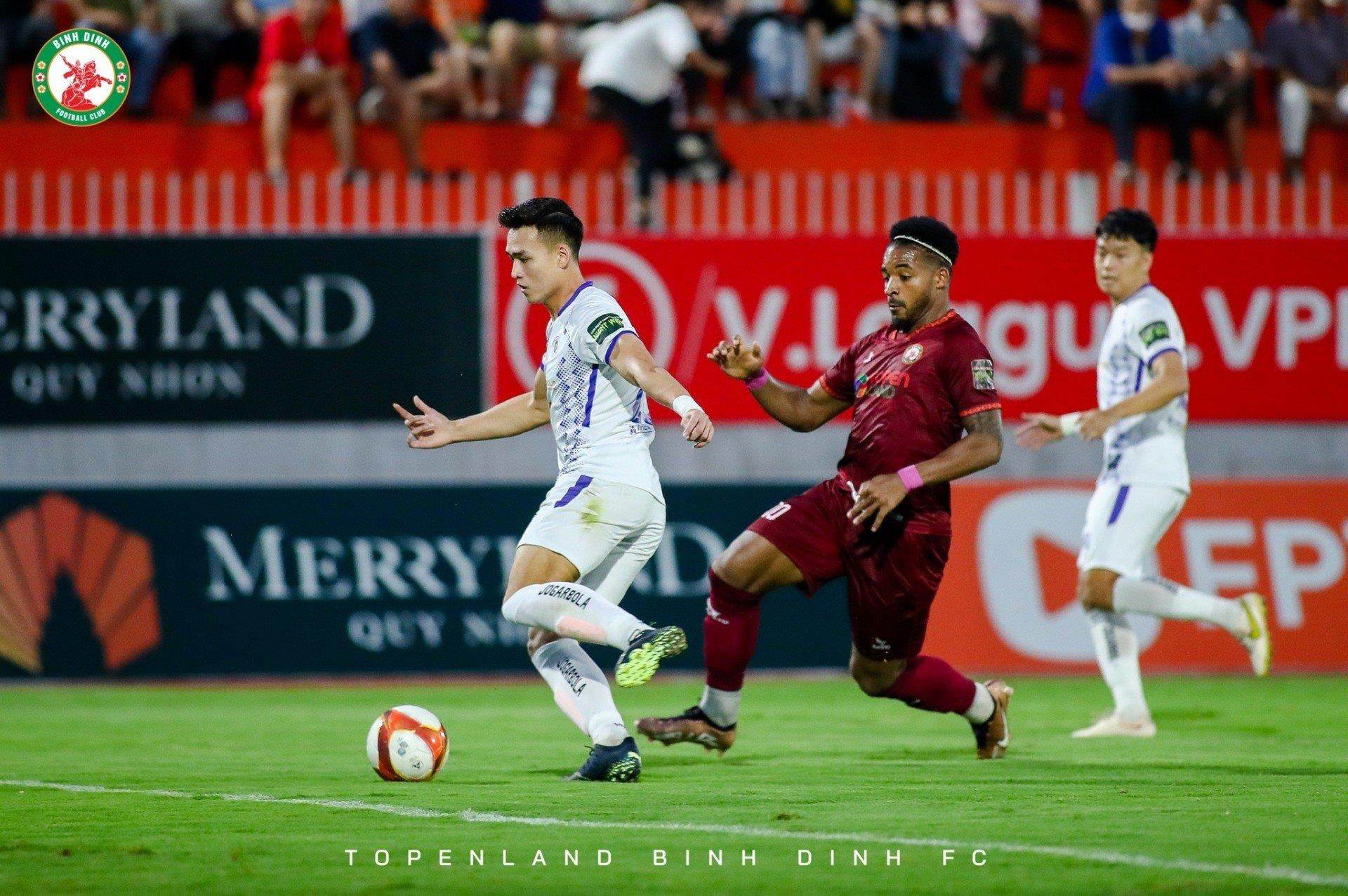 Vòng 7 V.League 2023: Topenland Bình Định hạ gục CLB Hà Nội thuyết phục - 3