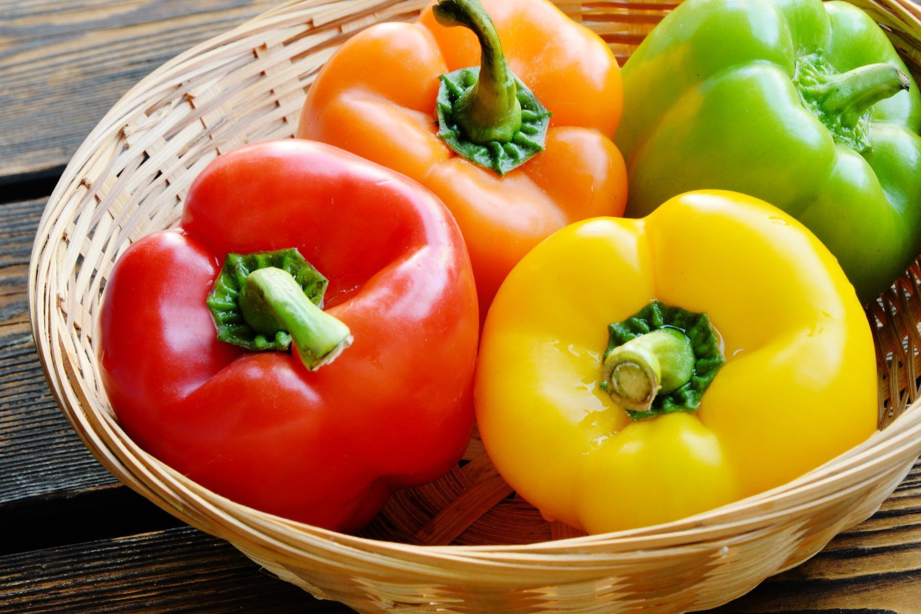6 loại rau củ ăn sống tốt hơn nấu chín - 3