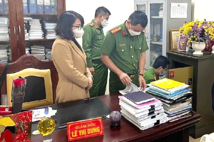 Nguyên GĐ Trung tâm GDTX ở Nghệ An bị tuyên 5 năm tù: Chánh án nói gì? - 1
