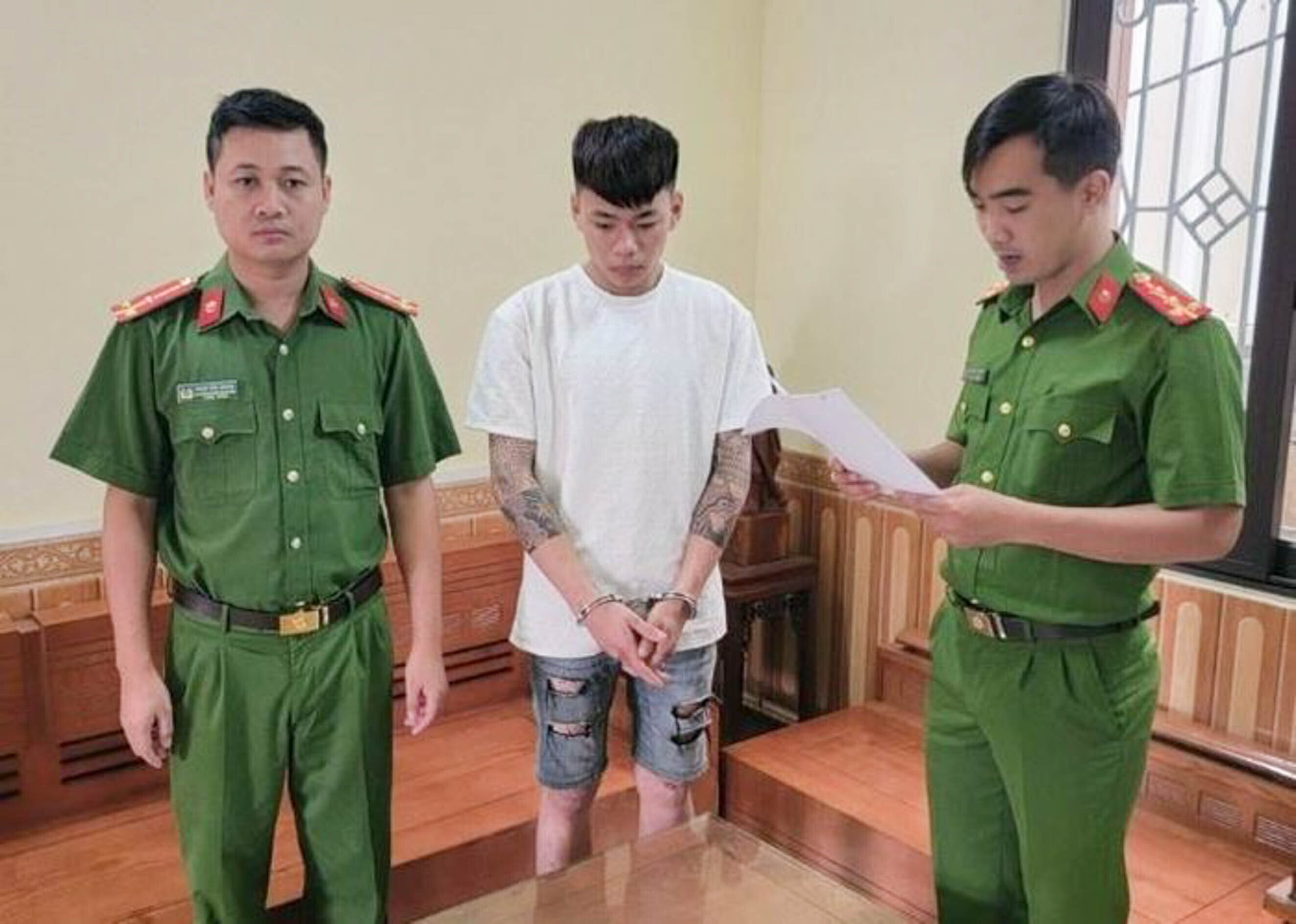 Bắc Giang: Bắt giữ nam thanh niên 19 tuổi chém người gây thương tích - 1