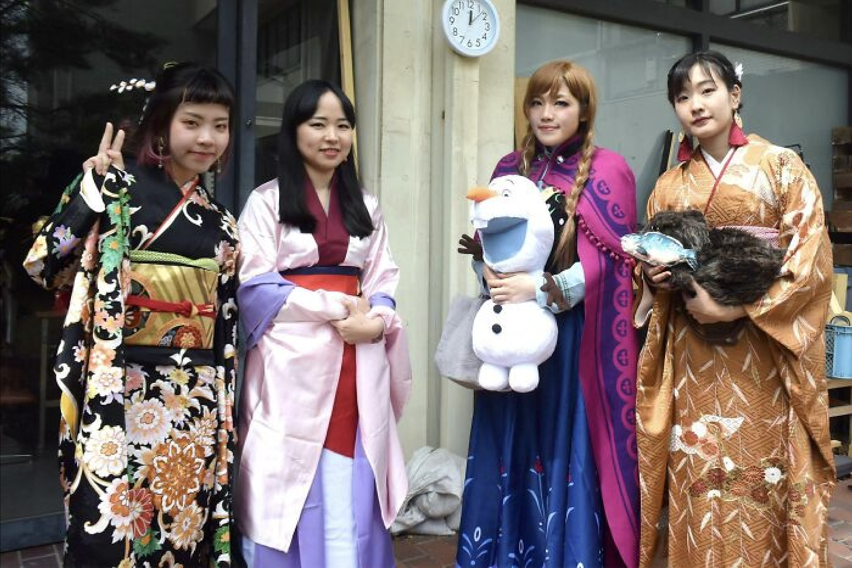 Lễ tốt nghiệp kỳ dị như ngày hội hoá trang của Đại học Kyoto - 8