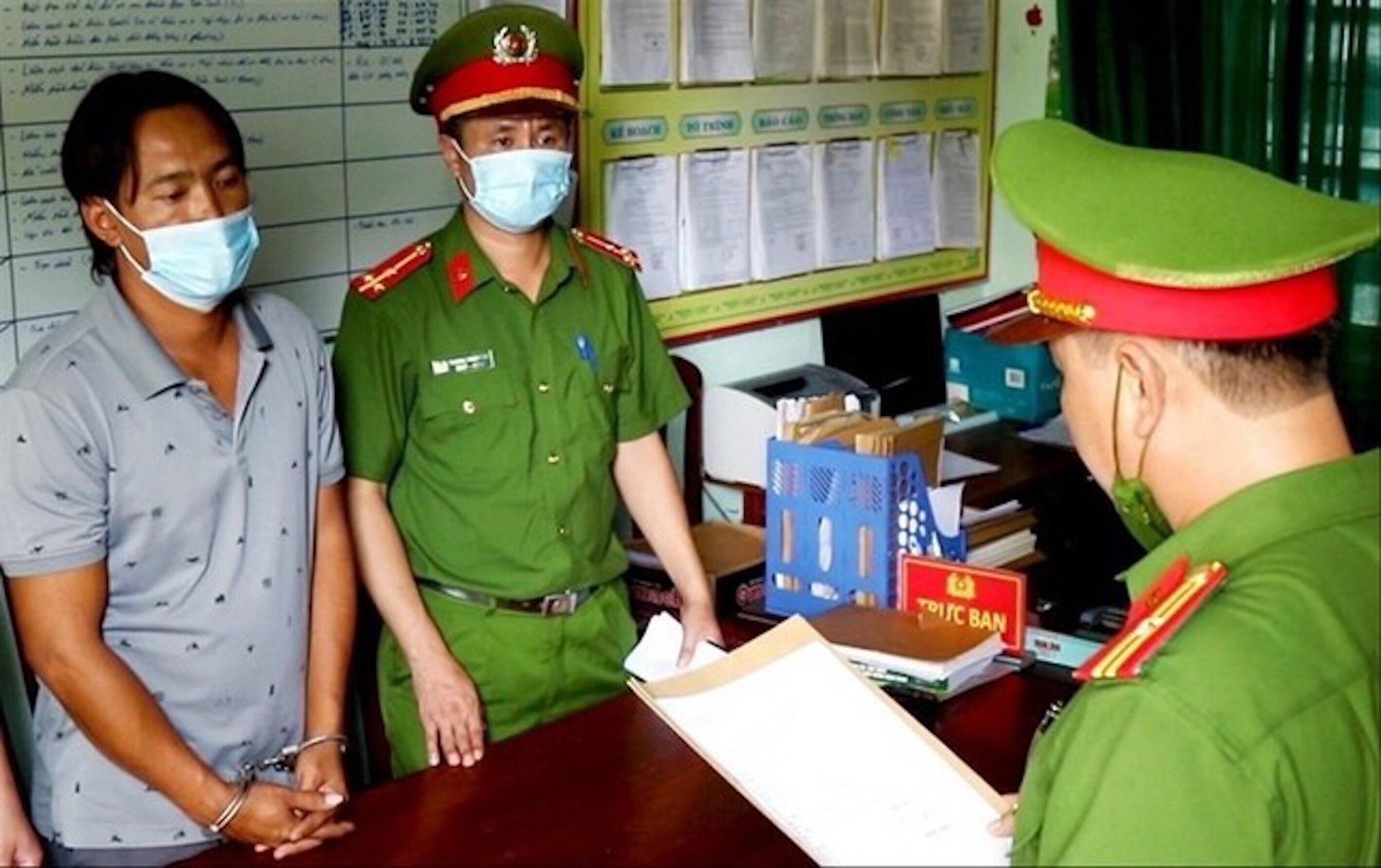 Vụ 'chạy án' 2,7 tỷ đồng ở Quảng Bình: Kiểm sát viên bị tố nhận tiền nói gì? - 1
