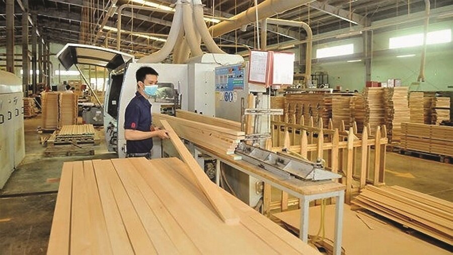Nửa đầu năm 2023, xuất khẩu gỗ đạt 4,7 tỷ USD, giảm khá mạnh so với năm 2022.