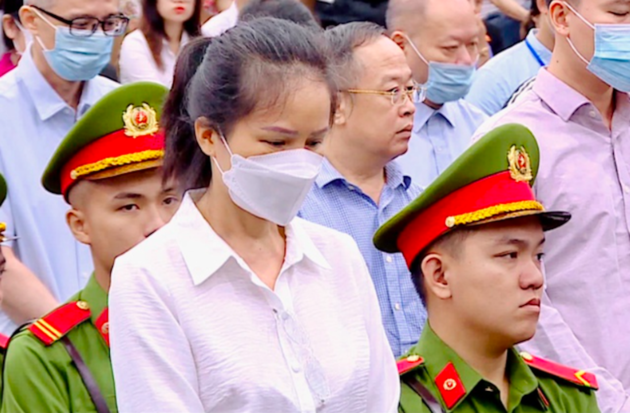Bị cáo Nguyễn Thị Hương Lan tại toà sơ thẩm.