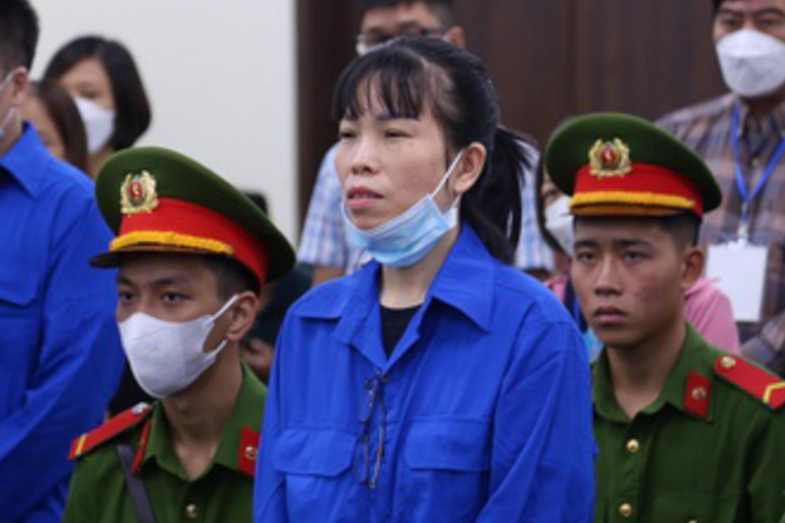 Ông Trần Hùng tiếp tục kêu oan, toà dời ngày tuyên án - 2