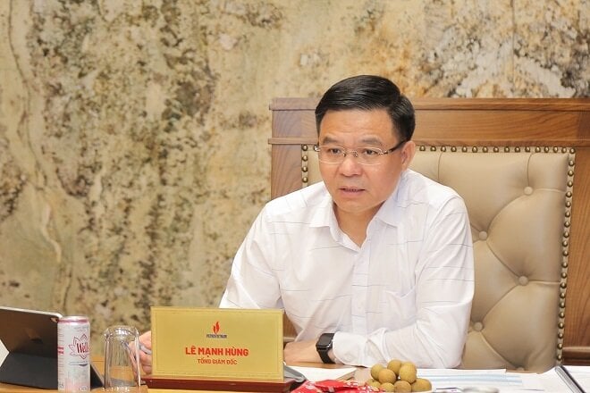 Tổng Giám đốc Lê Mạnh Hùng chủ trì buổi giao ban.