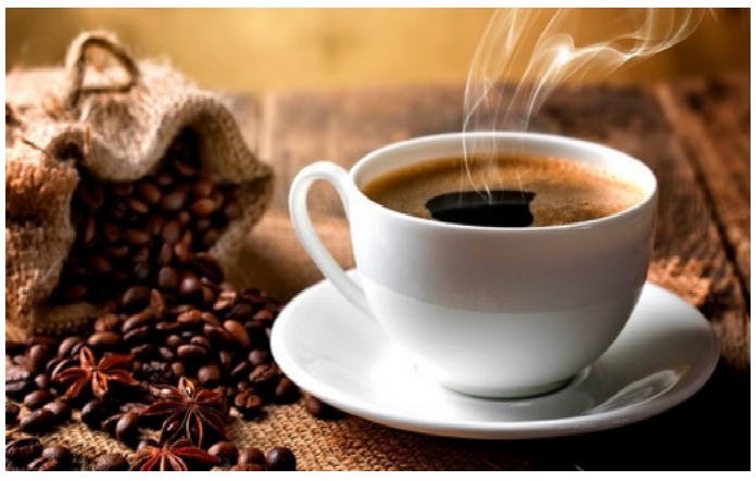 Uống cà phê khi đói và kết hợp với các đồ ăn ngọt khác vì sẽ càng làm tình trạng mụn trở nên trầm trọng.