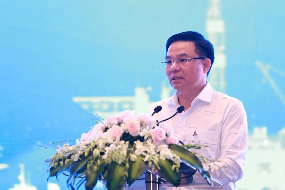 Ông Lê Mạnh Hùng - Tổng Giám đốc Petro Vietnam phát biểu tại hội nghị.