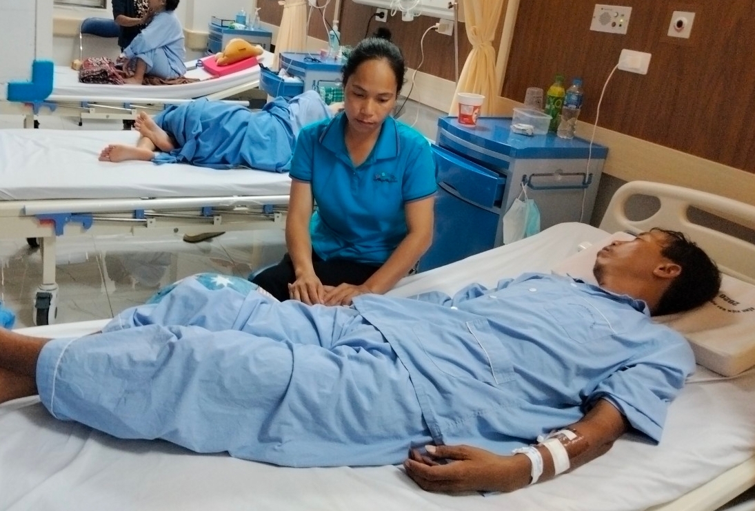 Anh Huy thời điểm điều trị tại bệnh viện ở Hà Nội.