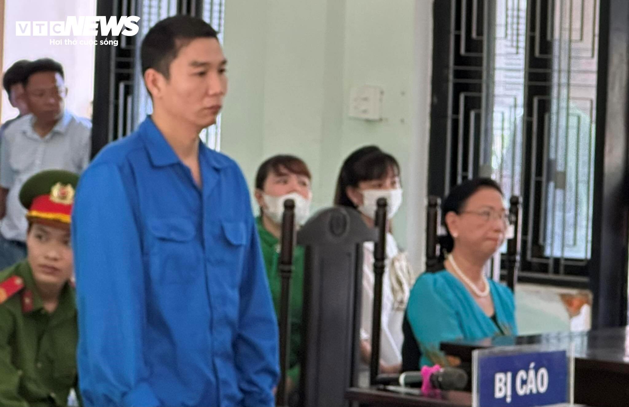 Bị cáo Ngô Văn Quốc tại phiên toà xét xử sơ thẩm sáng 21/9. (Ảnh: Nguyễn Vương)